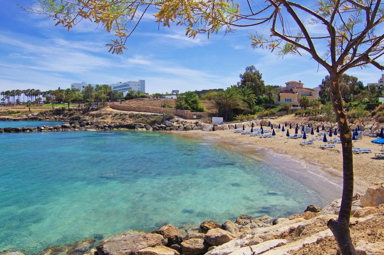 Meryl - Coralli Beachfront Apartment 普罗塔拉斯 外观 照片